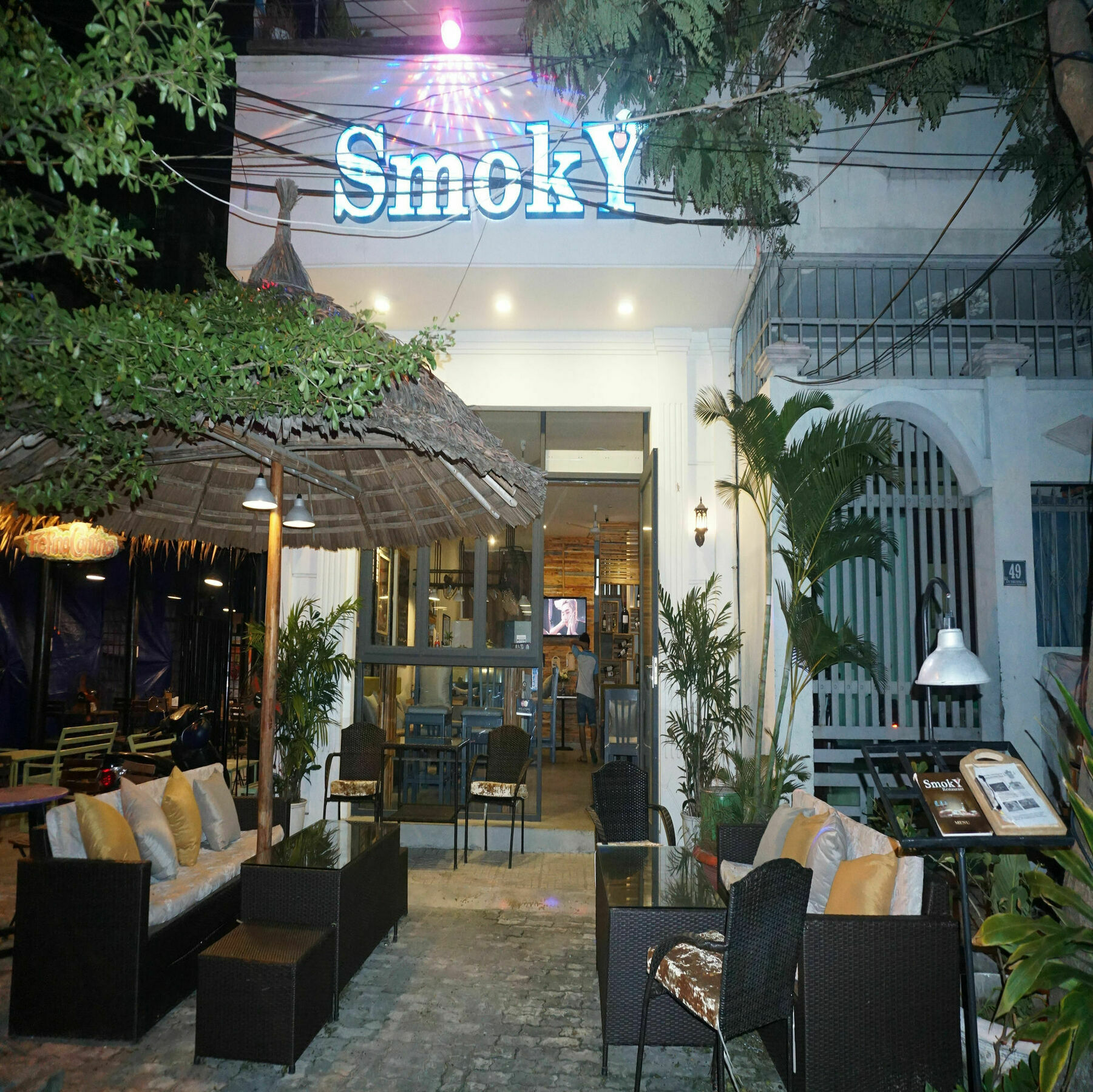 Victori Hotel Danang Extérieur photo